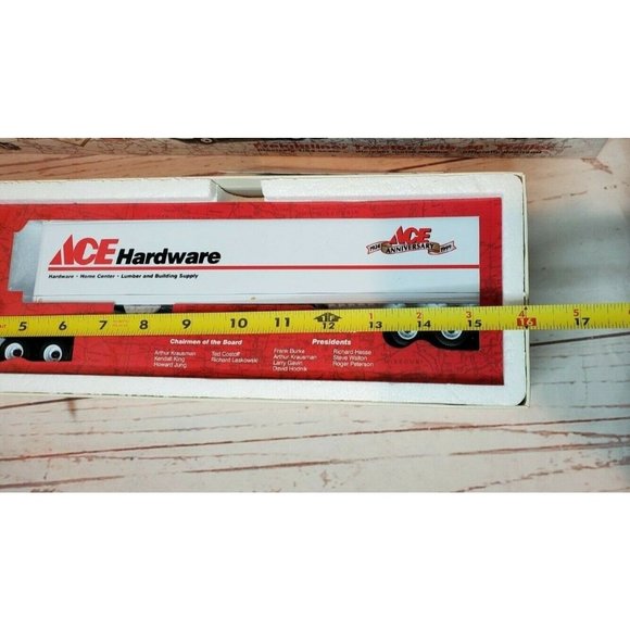 Vintage 1999 Ace Hardware 75th Anniversary Freightliner Tractor w/ 48' Trailer - Picture 12 of 12